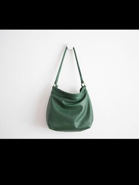 Laroll  made in EU Leather Shoulder Bag - Classic Everyday
